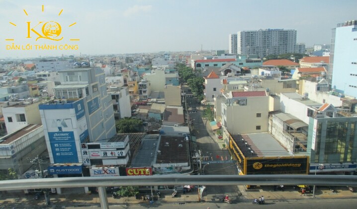 Tất Minh view nhìn ra đường Cộng Hòa 